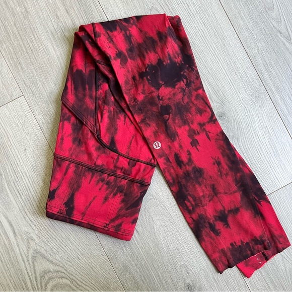 Lululemon Fast and Free Game Day - Red Black Multi (Size 4) - Picture 7 of 13